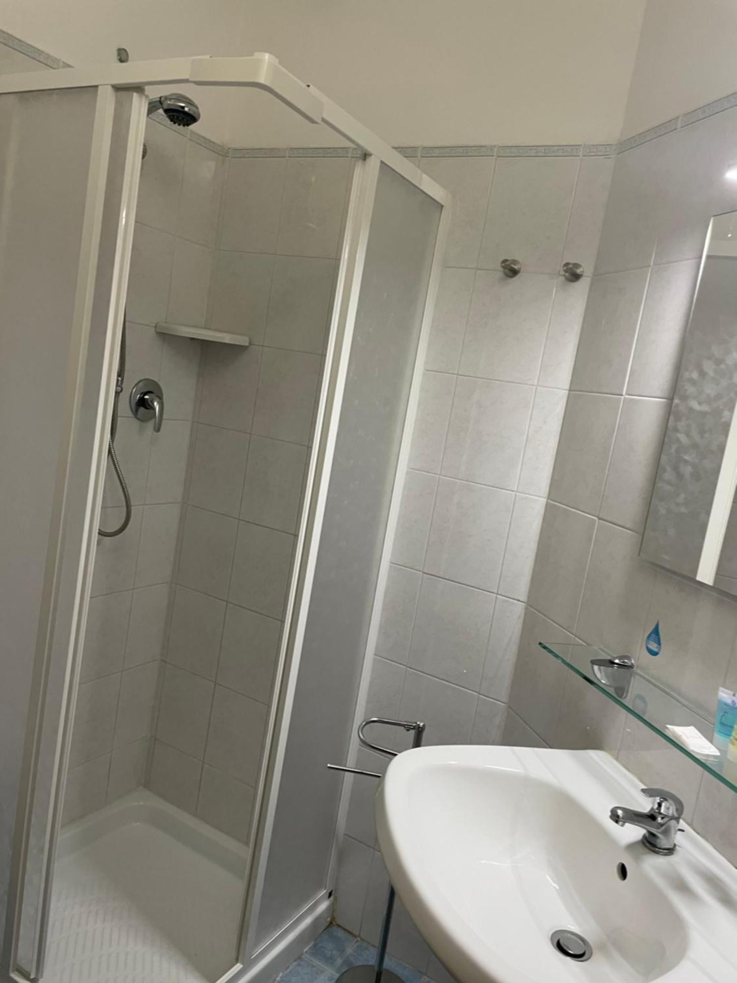 Sportland Hotel Коле Вал д'Елза Стая снимка